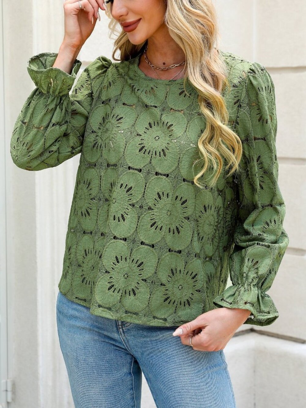 CUPSHE Women’s Green Eyelet Lace Blouse Medium Long Sleeve Ruffle Cuff Top